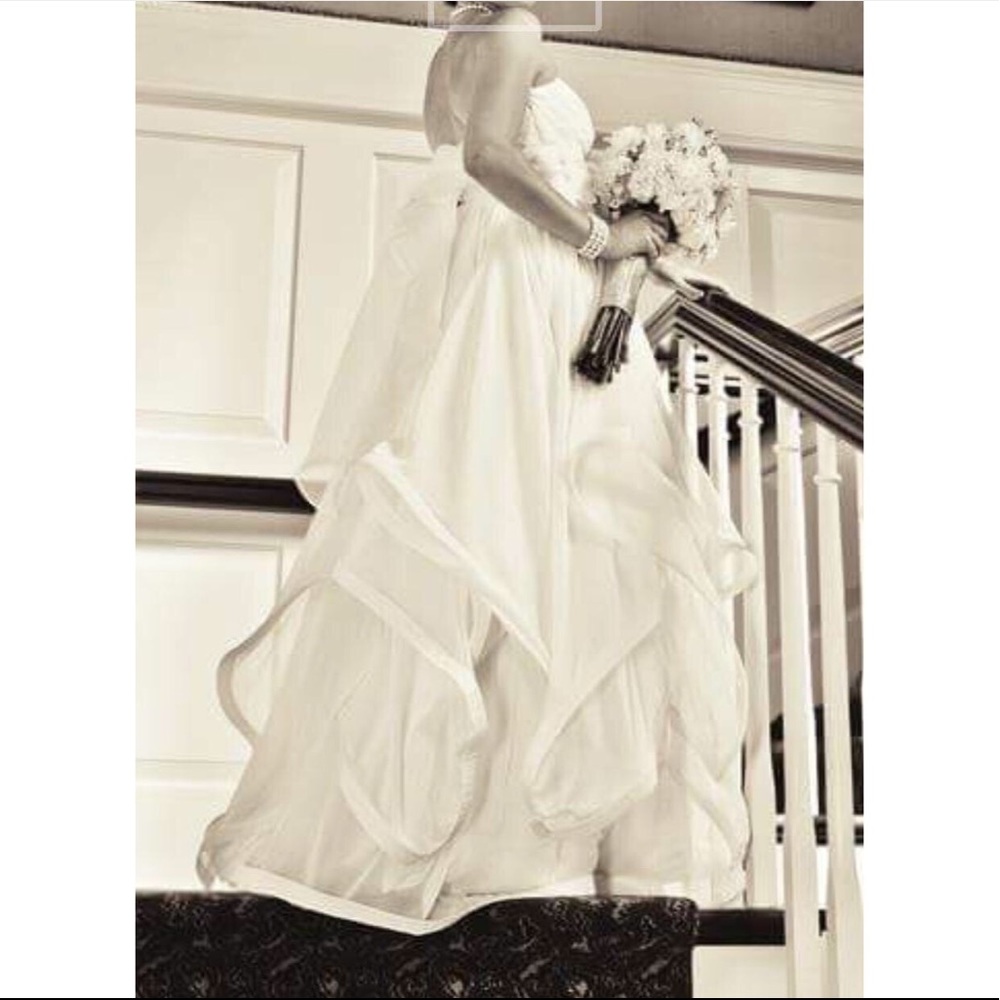Lauren Elaine wedding dress